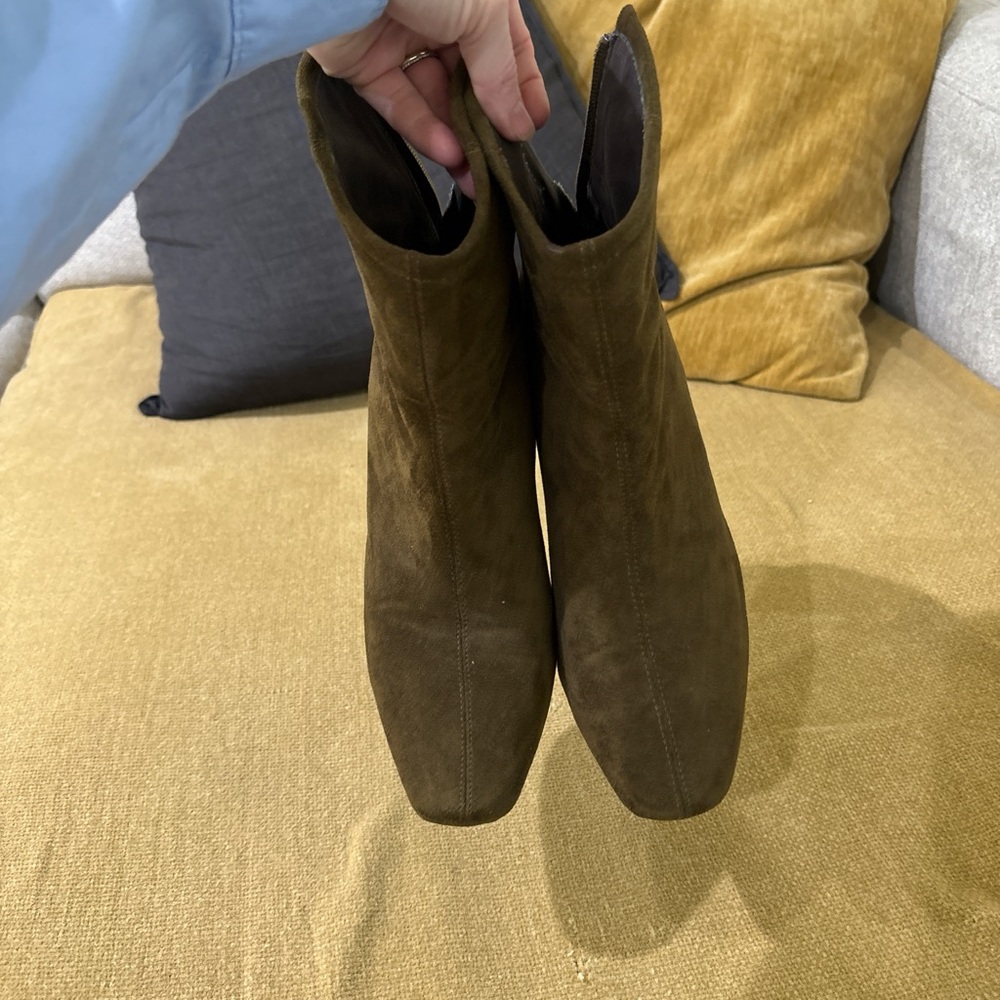 Mi.iM Kadee Square Toed Boots in Dark Olive Green